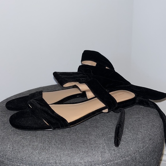 Who What Wear Liana Black Velvet Ballet Sandal 8.5 - Picture 8 of 8